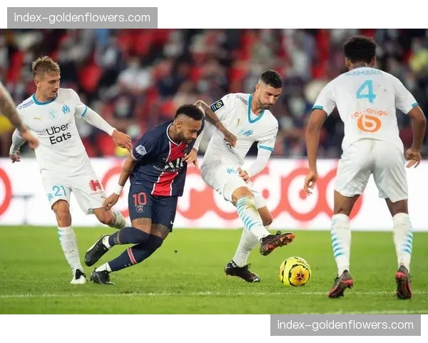 霍伊别尔经纪人确认球员百分百专注于马赛，希望留在球队